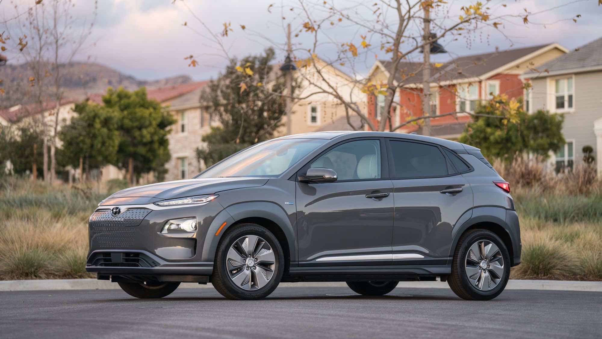 γκρι Hyundai Kona Electric