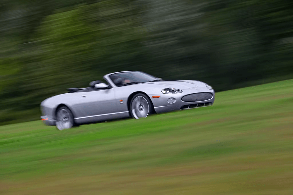 Jaguar XKR