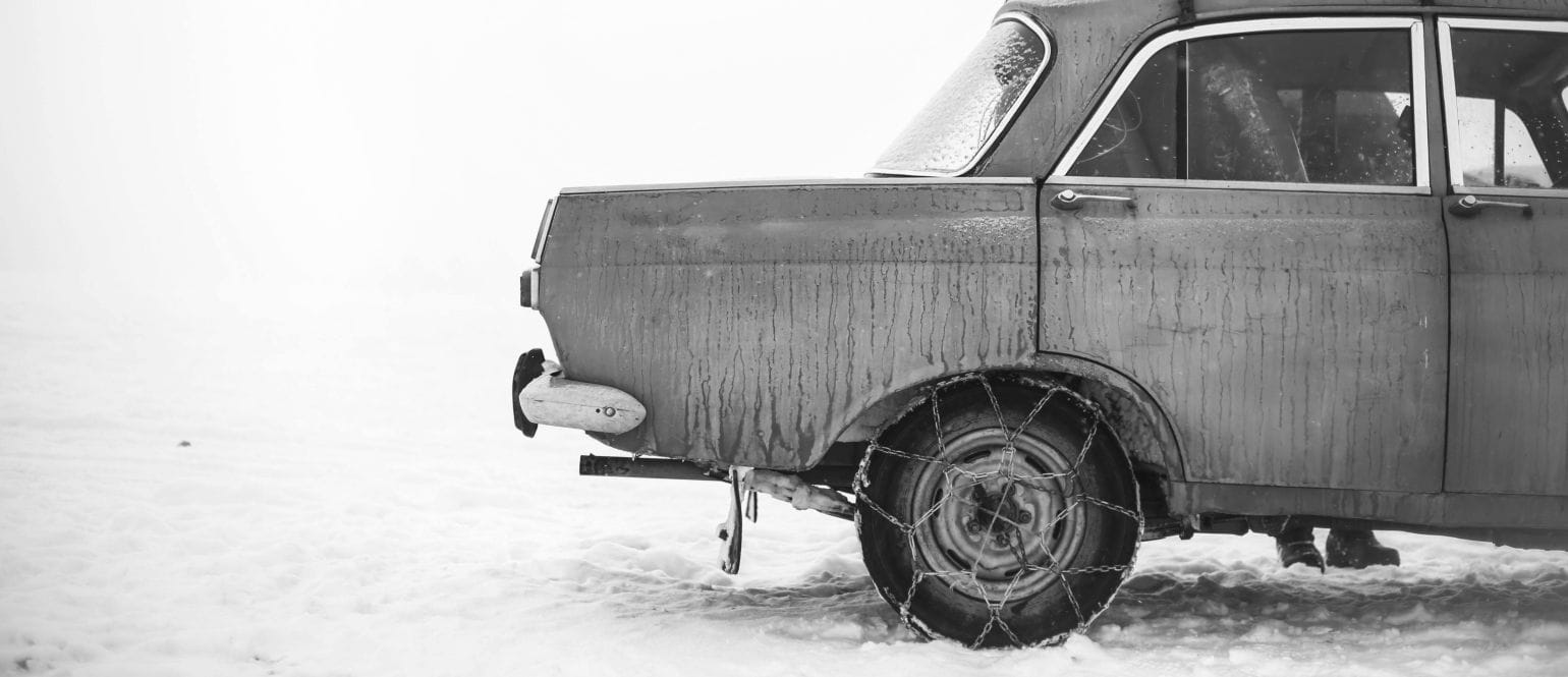 Αλυσίδες χιονιού ή χιονοκουβέρτες: Τι να πάρω & πώς να τις τοποθετήσω