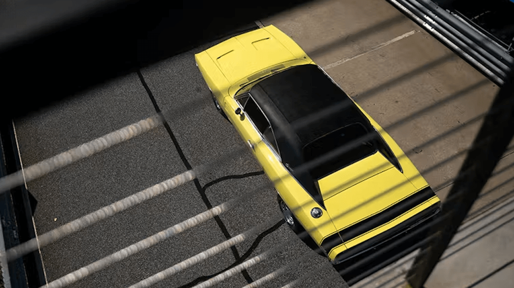 Κίτρινη Dodge Charger από ψηλά