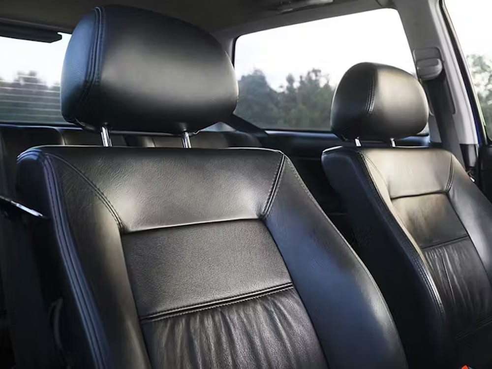 Volkswagen Golf GTI VR6 εσωτερικί, μαύρα καθίσματα