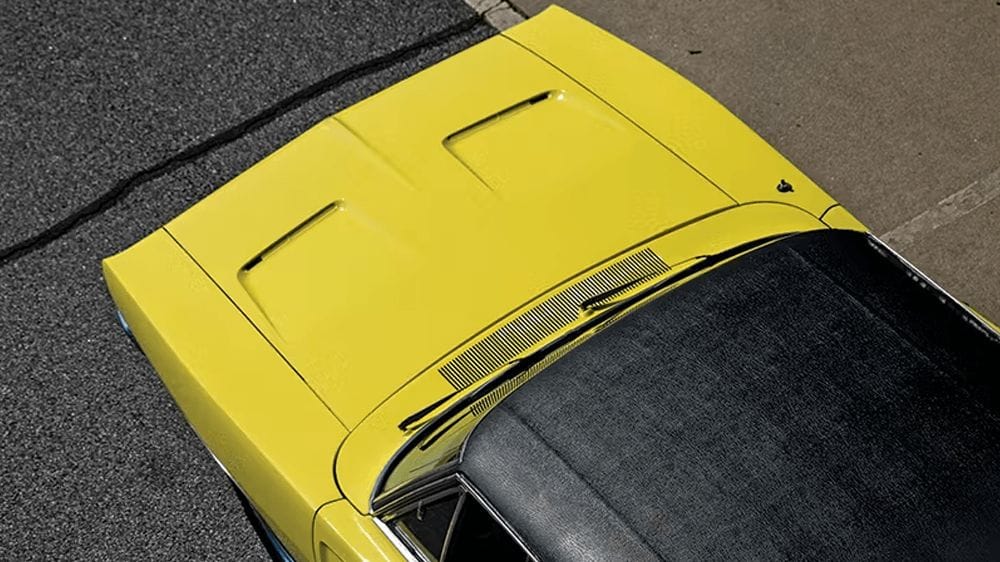 Κίτρινη Dodge Charger 