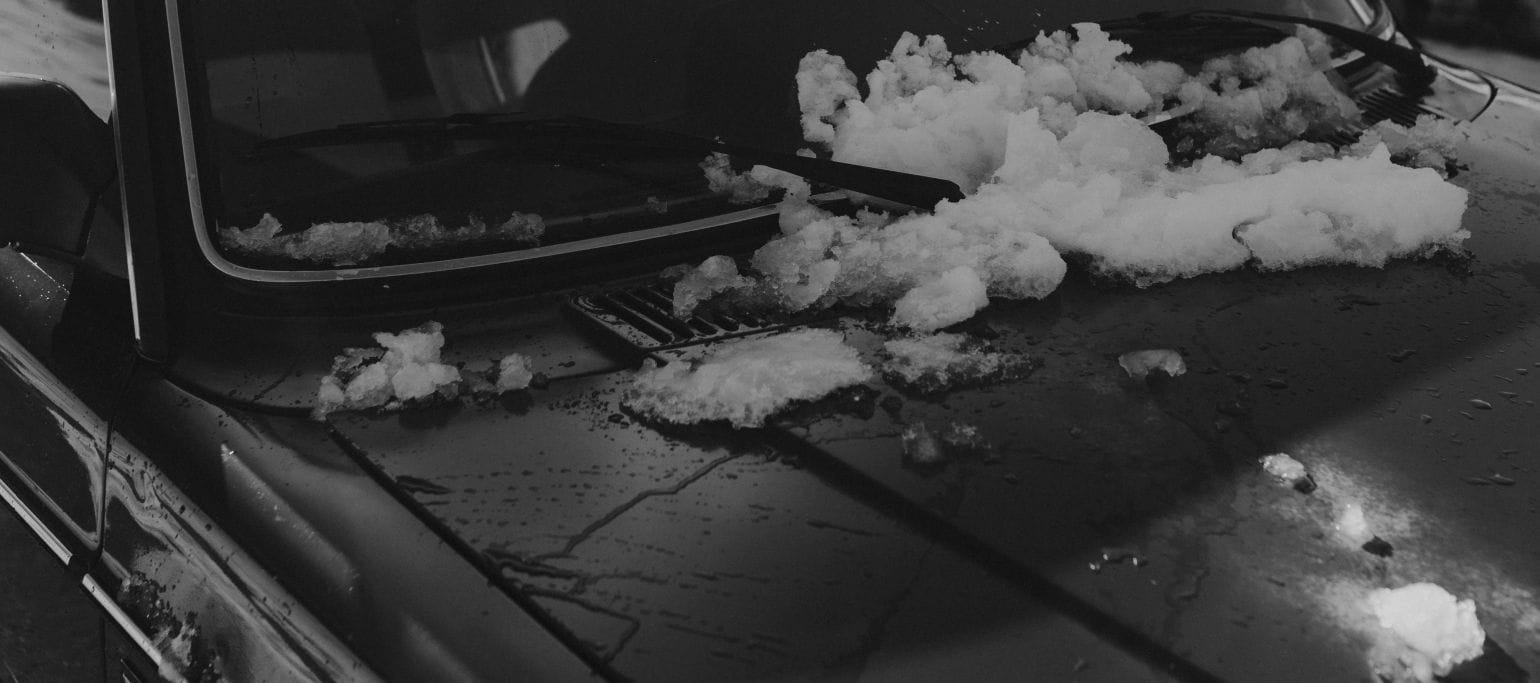Ζημιά από χαλάζι σε αυτοκίνητο – Τι δείχνουν τα στοιχεία για το 2025
