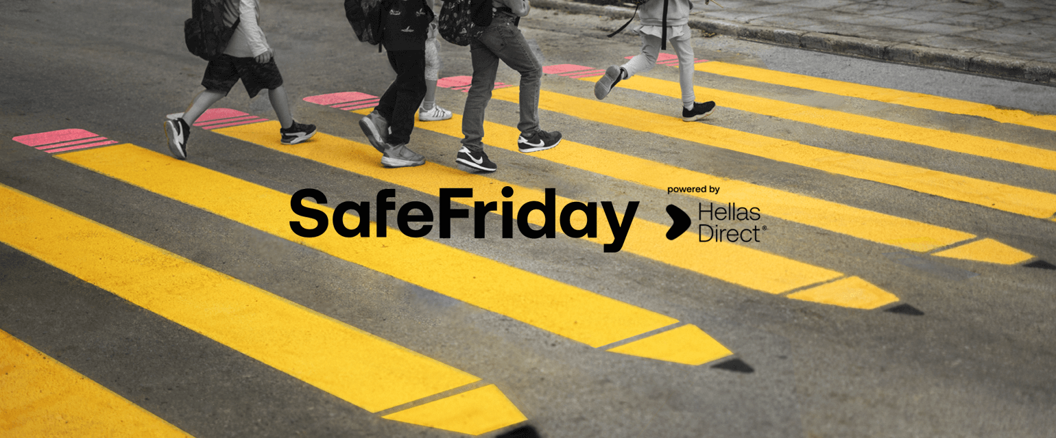 διάβαση πεζών με κίτρινα μολύβια, τη διασχίζουν παιδικά πόδια, πάνω γράφει Safe Friday powered by Hellas Direc 